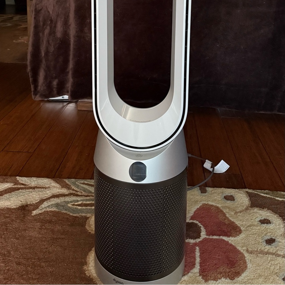 Dyson Purifier
Cool Autoreact™ TP7A (White/ Nickel)